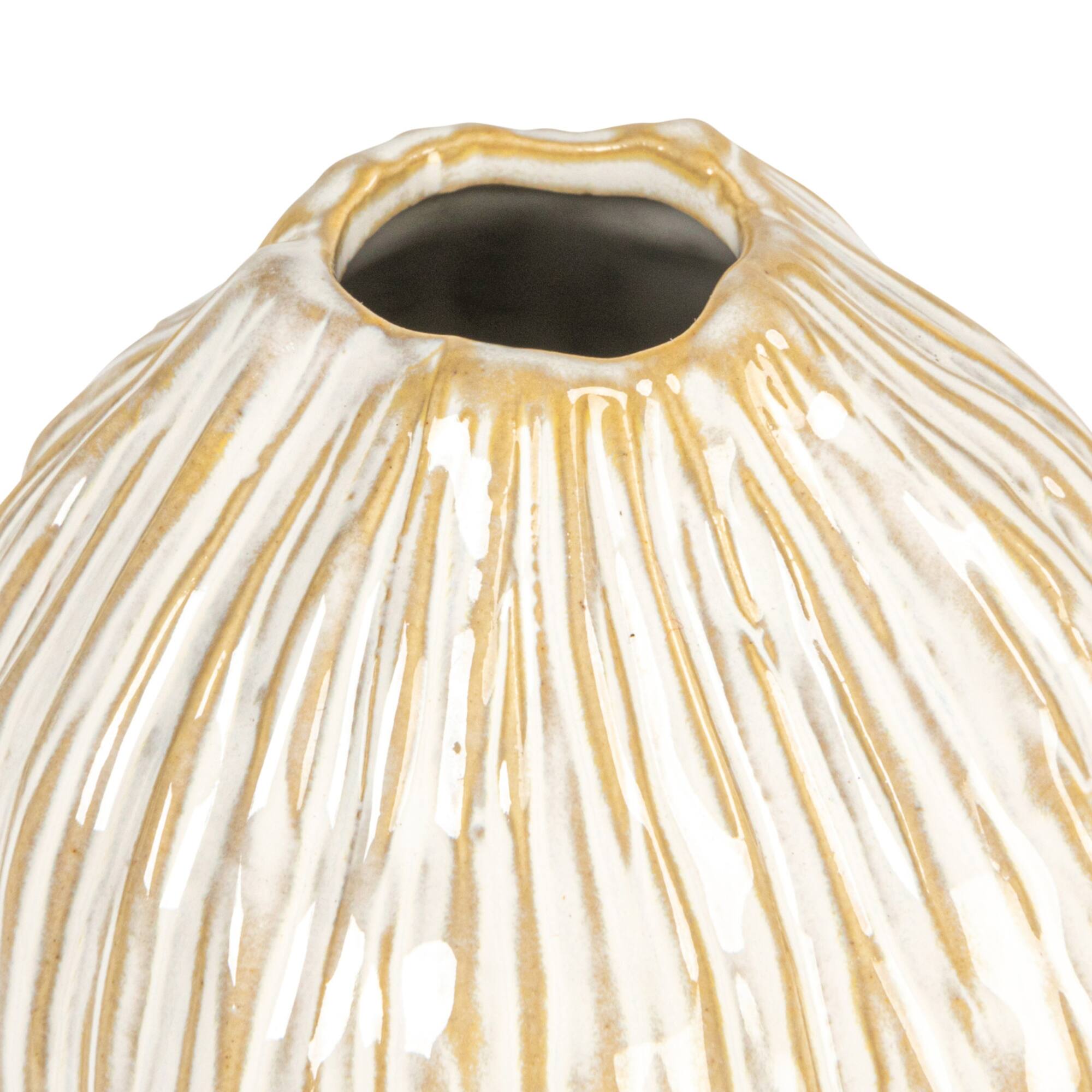 Hello Honey® Whispering White Pleated Vase Set